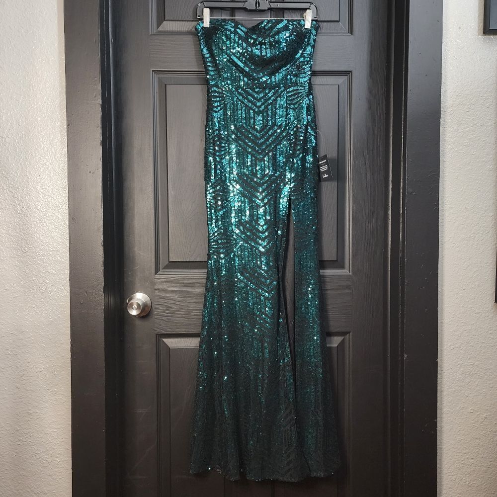 Lulus 'Dazzling Magic' Teal and Black Sequin Strapless Maxi Dress - Picture 5 of 16